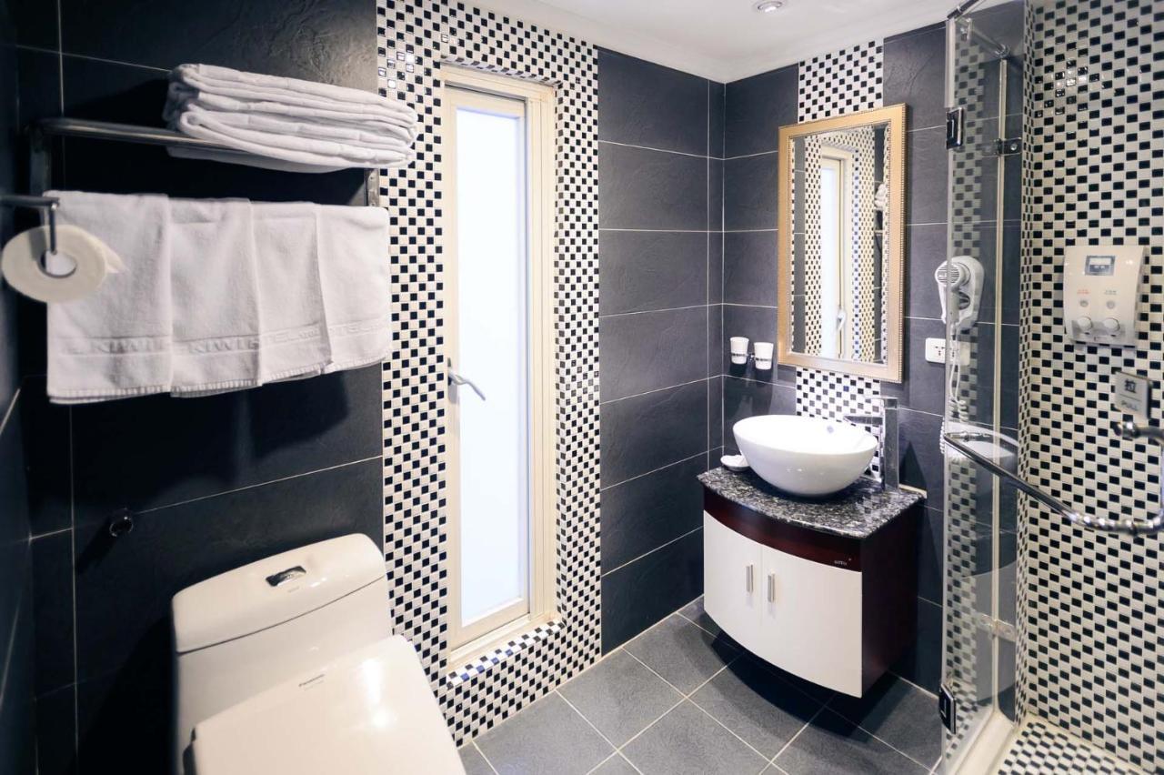 Nagahiro Hotel, Taichung Wenxin Branch Buitenkant foto