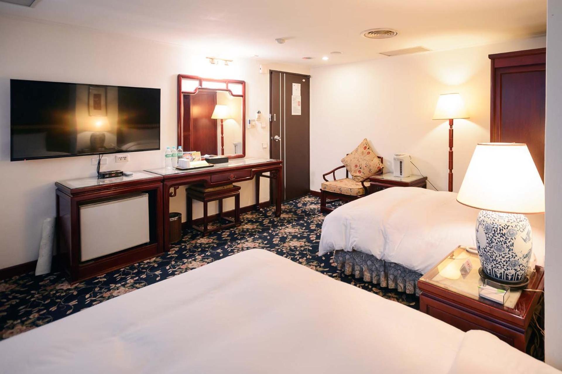 Nagahiro Hotel, Taichung Wenxin Branch Buitenkant foto
